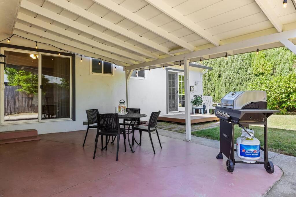 Trinity Escape Entire Home Near Lodi Lake Exterior photo